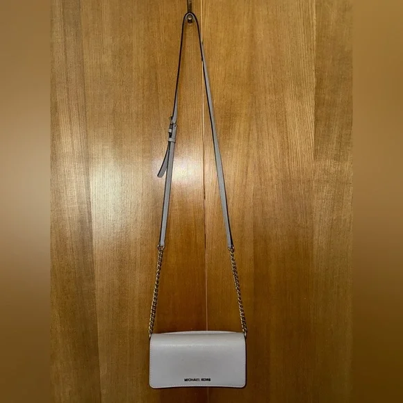 Michael Kors Wallet on Chain Crossbody — Saffiano Leather Gray WOC Bag - Picture 3 of 16